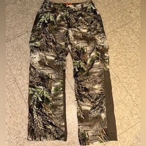 Field & Stream Men's Realtree-Style Camo Cargo Pants in Green/Brown